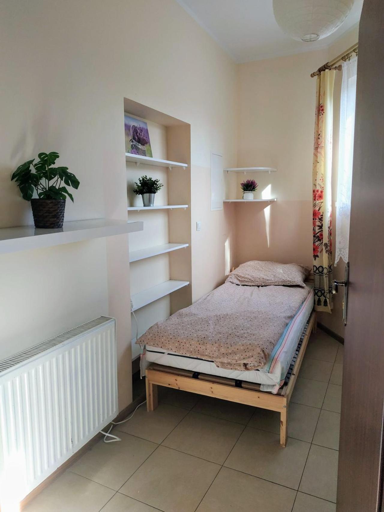 Apartamenty Gorki Male Tuszyn Eksteriør billede